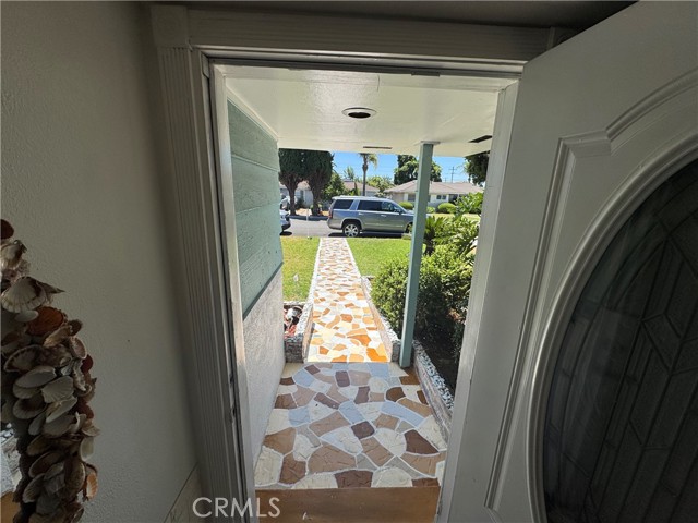 8631 Marylee Drive, Garden Grove CA: https://media.crmls.org/medias/fb5dc25a-3110-488d-9b5a-78bc986bd675.jpg