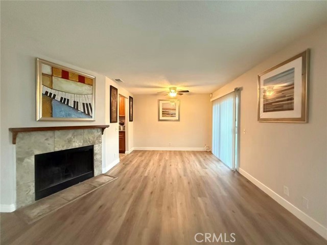 Detail Gallery Image 5 of 27 For 1230 S Cypress, Ontario,  CA 91762 - 3 Beds | 2/1 Baths