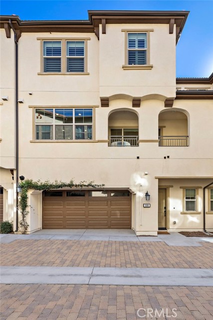 Detail Gallery Image 2 of 43 For 506 Deeann, Lake Forest,  CA 92610 - 3 Beds | 2/2 Baths