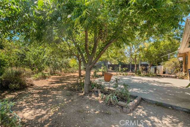 Detail Gallery Image 23 of 37 For 21724 Chatsworth St, Chatsworth,  CA 91311 - 3 Beds | 2 Baths