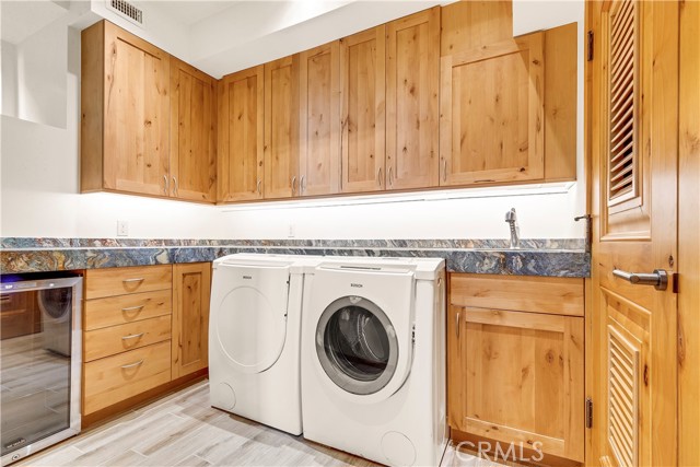 Detail Gallery Image 27 of 42 For 206 Grandview St, Laguna Beach,  CA 92651 - 3 Beds | 3 Baths