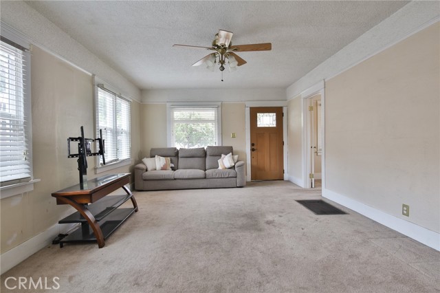 2609 Lincoln Park Avenue #2, Los Angeles, CA, 90031 2609 Lincoln Park Avenue #2, Los Angeles, CA, 90031