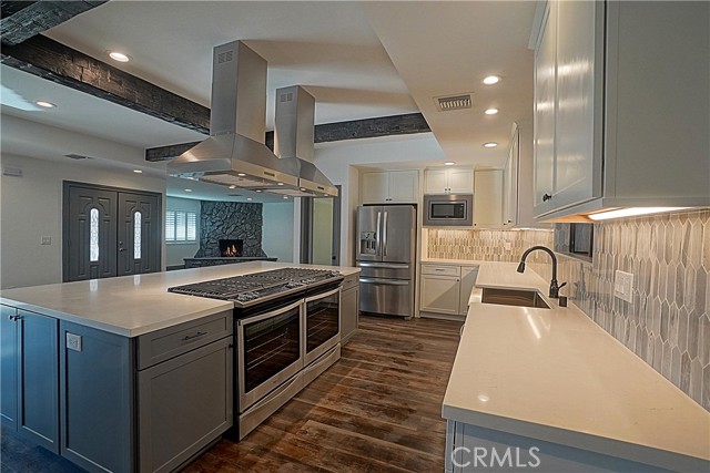 Detail Gallery Image 5 of 31 For 16100 Gamble Ave, Riverside,  CA 92508 - 5 Beds | 3 Baths