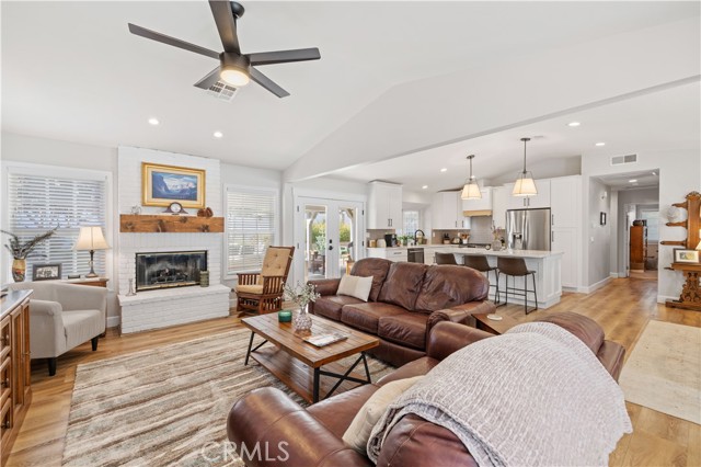 Detail Gallery Image 21 of 70 For 27851 Santa Clarita Rd, Saugus,  CA 91350 - 3 Beds | 2 Baths