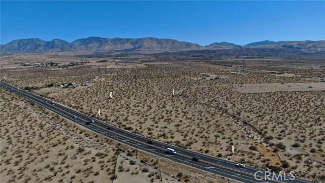10707 Pearblossom Hwy, Littlerock CA: https://media.crmls.org/medias/fb63e81e-9c9f-4c04-8d2f-551276b46346.jpg