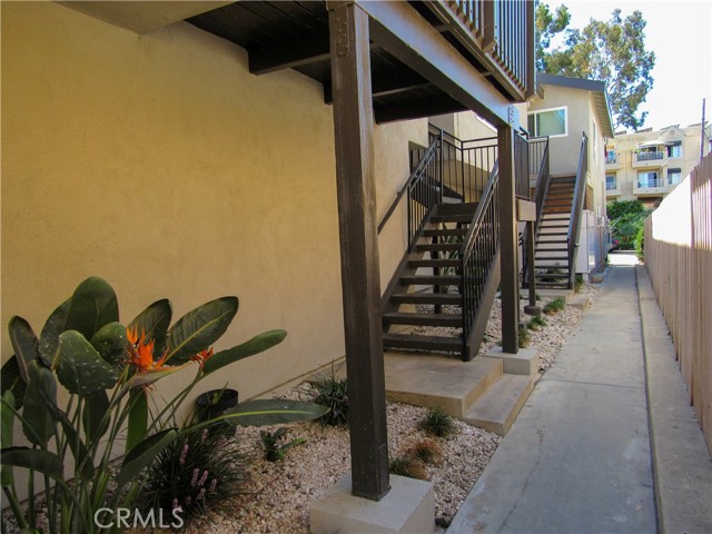 Detail Gallery Image 13 of 27 For 16972 Lynn Ln, Huntington Beach,  CA 92649 - – Beds | – Baths