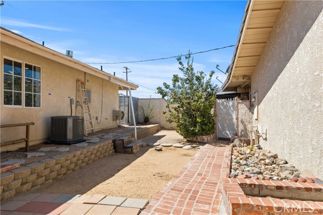 Detail Gallery Image 28 of 63 For 8582 Frontera Ave, Yucca Valley,  CA 92284 - 4 Beds | 2 Baths