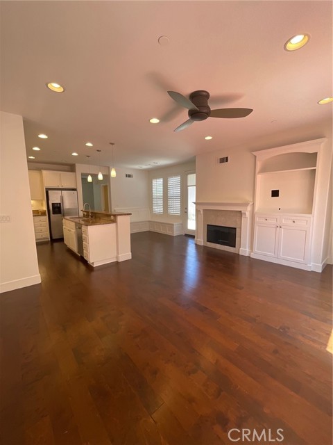 Detail Gallery Image 10 of 14 For 5176 Acorn Dr, Huntington Beach,  CA 92649 - 4 Beds | 2/1 Baths