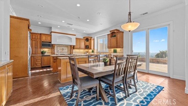 Detail Gallery Image 36 of 63 For 752 Valparaiso Dr, Claremont,  CA 91711 - 4 Beds | 3/2 Baths