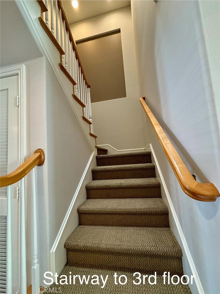 https://media.crmls.org/medias/fb64b2ae-ed07-4a8a-8c62-ff62c71b8278.jpg?preset=X-Large