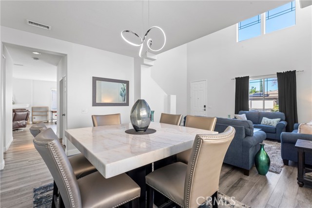 Detail Gallery Image 10 of 46 For 1456 Roadrunner, Corona,  CA 92881 - 3 Beds | 2/1 Baths