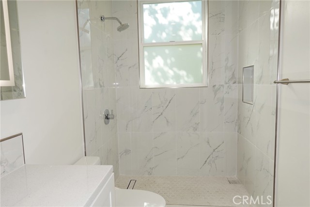 Detail Gallery Image 11 of 20 For 1727 Hiawatha Dr a,  Glendale,  CA 91208 - 2 Beds | 2 Baths