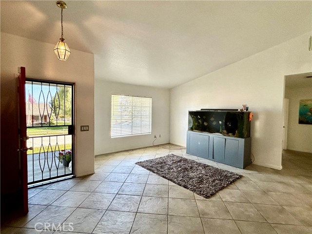 Detail Gallery Image 7 of 53 For 31471 Park, Nuevo,  CA 92567 - 5 Beds | 3 Baths