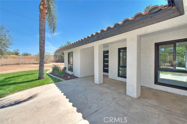 Detail Gallery Image 5 of 75 For 18385 Markham St, Riverside,  CA 92508 - 3 Beds | 2 Baths