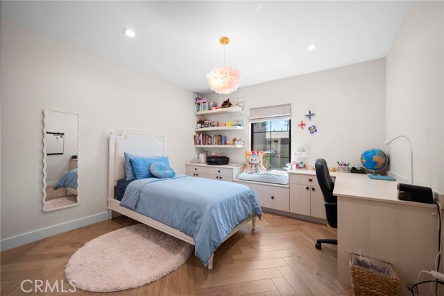 Detail Gallery Image 26 of 43 For 7911 Hillrose St, Sunland,  CA 91040 - 4 Beds | 3 Baths