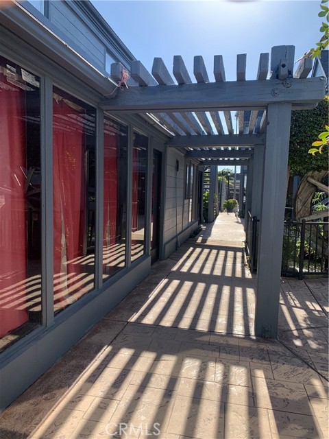 Walkway passed suite 203, 202 & 201