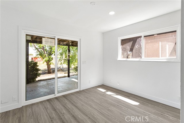 14855 Flathead Road, Apple Valley CA: https://media.crmls.org/medias/fb6ab2bd-b7b7-410b-b3ea-54d2cbe4c0d1.jpg
