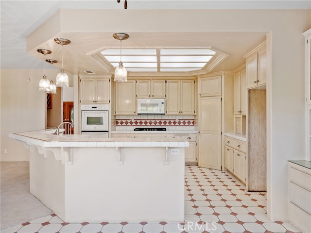 12665 Spring Valley, Victorville CA: https://media.crmls.org/medias/fb6b440c-f4f6-40ed-8a05-e24ff51c6bee.jpg