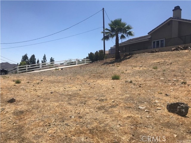 Detail Gallery Image 6 of 7 For 22747 Inspiration Point, Canyon Lake,  CA 92587 - – Beds | – Baths