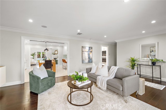 Detail Gallery Image 10 of 62 For 18642 Silver Maple, North Tustin,  CA 92705 - 4 Beds | 3 Baths