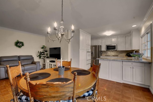 Detail Gallery Image 22 of 71 For 12629 Sparwood Ln, La Mirada,  CA 90638 - 4 Beds | 2 Baths