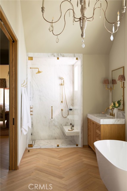 Image 26 of 31 For 2571 Vista