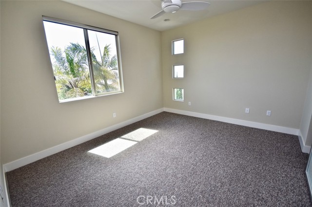 1817 Ocean Court, Costa Mesa CA: https://media.crmls.org/medias/fb6e830e-d0f5-4330-8c09-4d0d9c555e6e.jpg