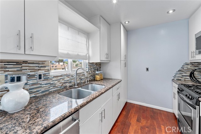 3604 Westwood Boulevard, Los Angeles CA: https://media.crmls.org/medias/fb6ffc41-0157-447e-9c7d-f9516e811a67.jpg