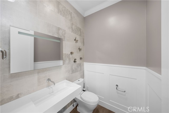 Detail Gallery Image 49 of 58 For 58 Victoria, Newport Beach,  CA 92660 - 3 Beds | 3 Baths