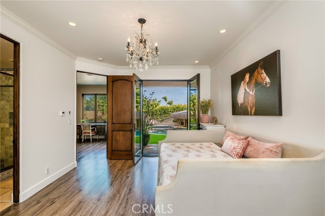 215 S Poinsettia Avenue, Manhattan Beach CA: https://media.crmls.org/medias/fb716630-94f2-4551-ac09-4e61babd44d7.jpg
