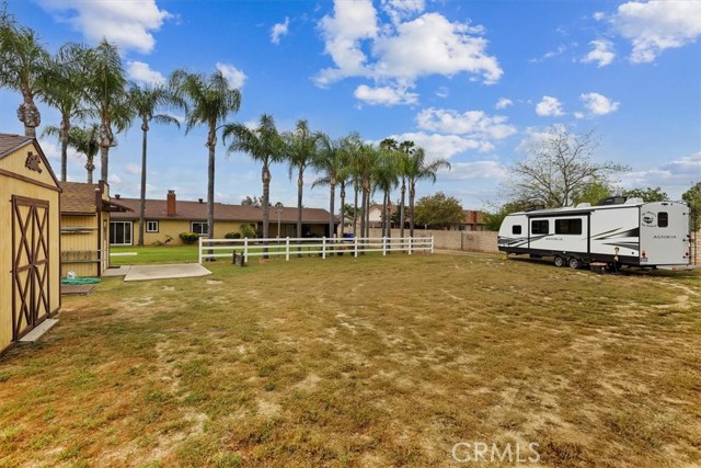 Detail Gallery Image 23 of 33 For 11667 Niagara Dr, Jurupa Valley,  CA 91752 - 3 Beds | 2 Baths