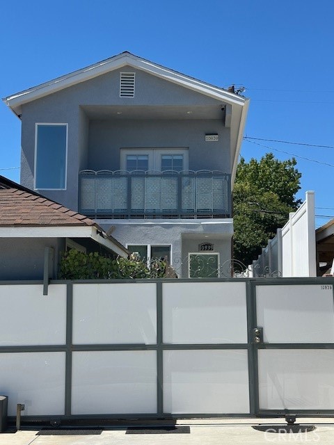 Detail Gallery Image 1 of 27 For 10937 Whitaker Ave, Granada Hills,  CA 91344 - 2 Beds | 2 Baths