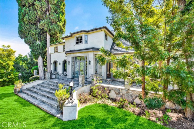 11400 Sunshine Terrace, Studio City, California 91604, 5 Bedrooms Bedrooms, ,6 BathroomsBathrooms,Single Family Residence,For Sale,Sunshine,OC24127445