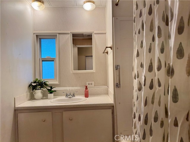 Detail Gallery Image 9 of 20 For 2240 Golden Oak Spc #15, Merced,  CA 95341 - 2 Beds | 1 Baths