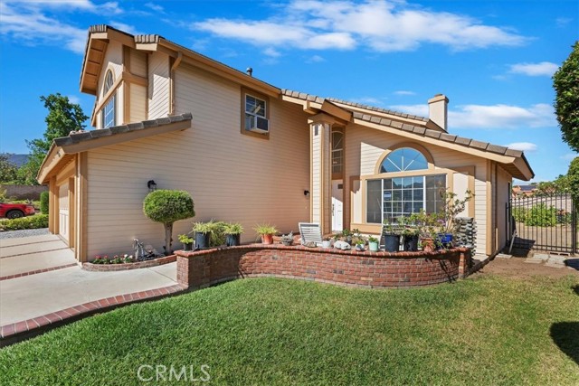 Detail Gallery Image 6 of 56 For 2450 via Pacifica, Corona,  CA 92882 - 4 Beds | 3 Baths