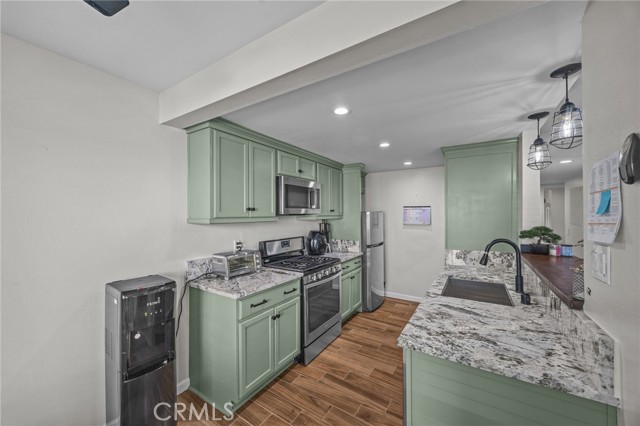 Detail Gallery Image 5 of 26 For 1800 E Old Ranch #115,  Colton,  CA 92324 - 2 Beds | 2 Baths