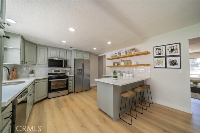 Detail Gallery Image 5 of 21 For 28732 Paseo Diablo, Menifee,  CA 92587 - 3 Beds | 2 Baths