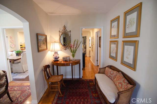 Detail Gallery Image 2 of 27 For 2151 E Mountain St, Pasadena,  CA 91104 - 3 Beds | 2 Baths