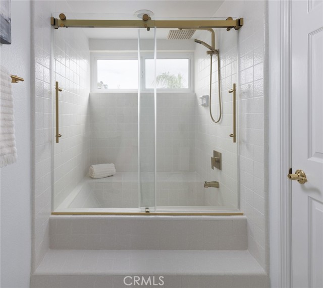 6230 E Bryce Avenue, Orange CA: https://media.crmls.org/medias/fb774465-6899-45c5-b6c4-9d159e83fc28.jpg