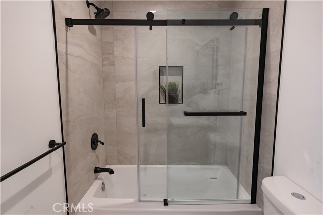 Detail Gallery Image 9 of 18 For 1615 W 67th, Los Angeles,  CA 90047 - 3 Beds | 2 Baths