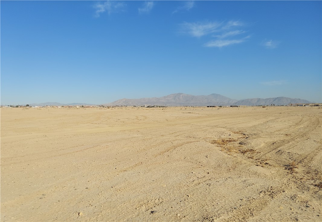 1991 Service Road, Thermal, California 92274, ,Land,For Sale,1991 Service Road,CRHD23116601