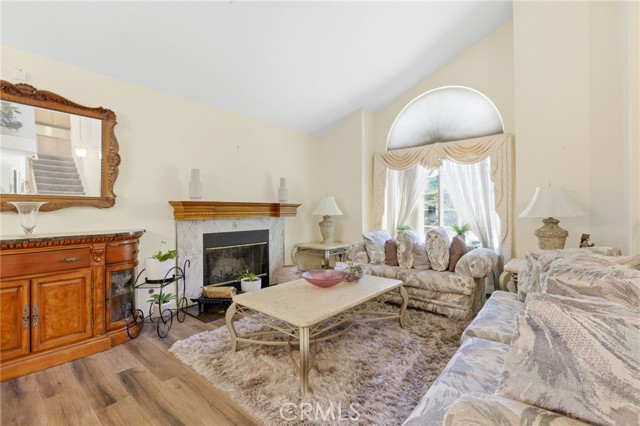 Detail Gallery Image 5 of 56 For 10649 Village Rd, Moreno Valley,  CA 92557 - 4 Beds | 3 Baths