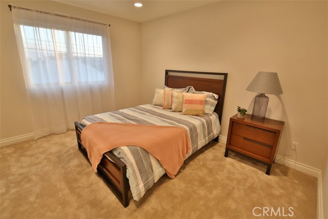 528 Francisca Avenue, Redondo Beach, California 90277, 4 Bedrooms Bedrooms, ,4 BathroomsBathrooms,Residential,Sold,Francisca,PV17030817