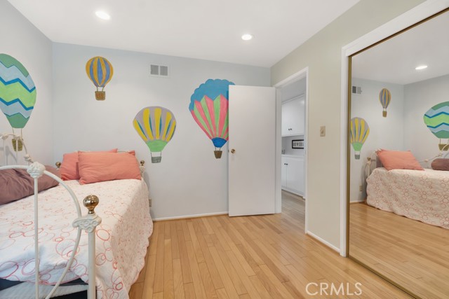 Detail Gallery Image 24 of 44 For 32 W Bonita, Simi Valley,  CA 93065 - 3 Beds | 2 Baths