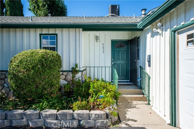 Detail Gallery Image 42 of 42 For 9655 Gothic, North Hills,  CA 91343 - 3 Beds | 2 Baths