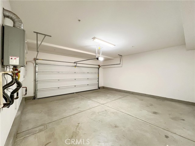 4953 S Bountiful Trail, Ontario CA: https://media.crmls.org/medias/fb7a4ffe-fe31-4c6b-b723-398de4358e70.jpg