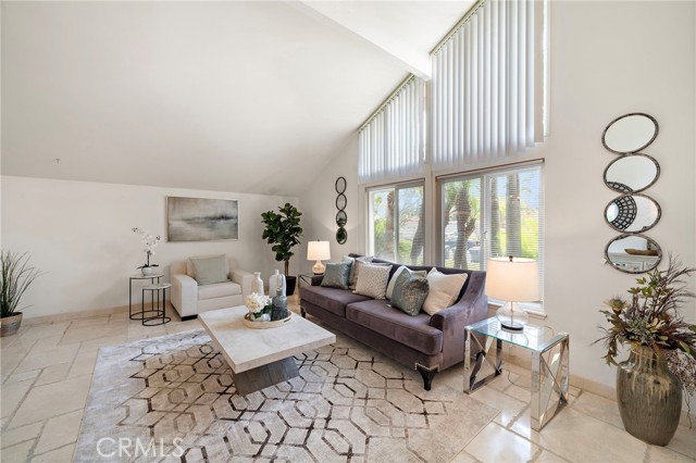 16148 Caribou Street, Fountain Valley CA: https://media.crmls.org/medias/fb7ab80d-35a1-472e-ad69-d3d09e00b5ac.jpg