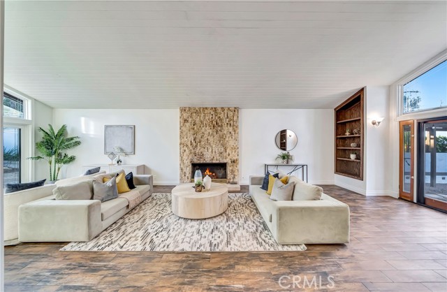 23216 Park Esperanza, Calabasas CA: https://media.crmls.org/medias/fb7b09ed-f96d-40ec-8bfe-0ff4ee3ab80a.jpg