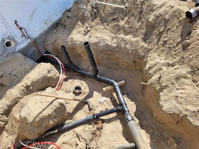 Detail Gallery Image 35 of 37 For 13807 Carson, Trona,  CA 93562 - 4 Beds | 1 Baths