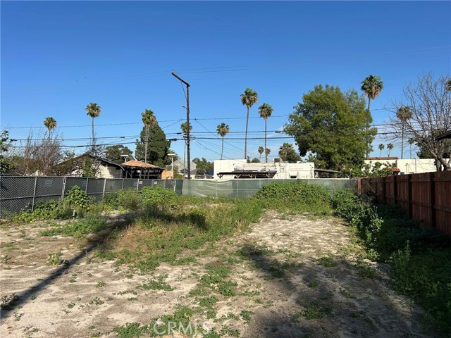 Detail Gallery Image 4 of 9 For 618 N Zeyn, Anaheim,  CA 92805 - – Beds | – Baths